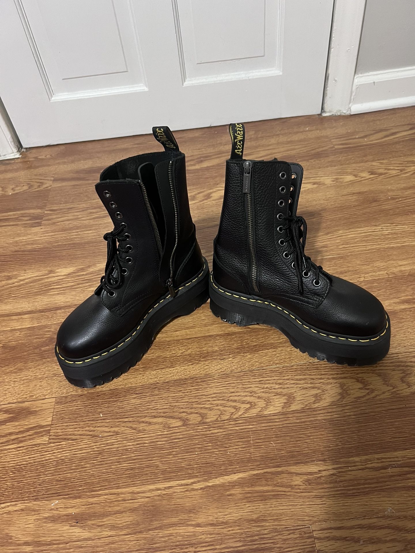 Dr.Martens Shoes