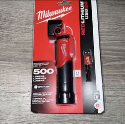 New Unopened Milwaukee 500 Lumens LED Pivoting REDLITHIUM USB Flashlight $50 Firm