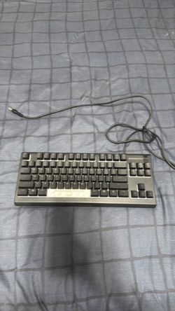 Steelseries keyboard ( Apex 3 TKL )