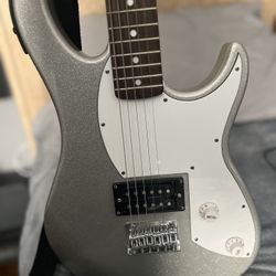 Electric Guitar 