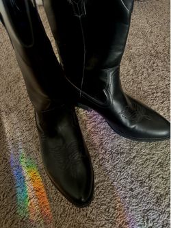 🤠 Chic Black Western Cowboy Boots for Women - Memory Foam Comfort!