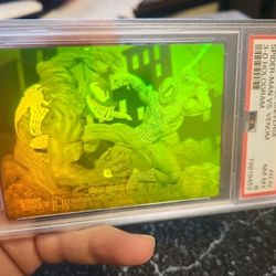1993 MARVEL UNIVERSE 3-D HOLOGRAMS #H-IV SPIDER-MAN VS. VENOM PSA 8