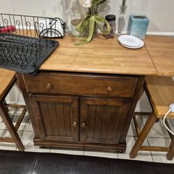 Beautiful Island Dining Set