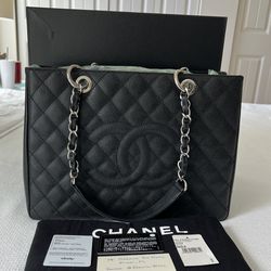 CHANEL EXCELLENT Black QuiltedCaviar Grand Shopping Tote GST Silver SHW