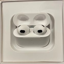 
Brand New Generation 3 earbuds with spatial sound and magsafe charging and lighting cable ( not apple