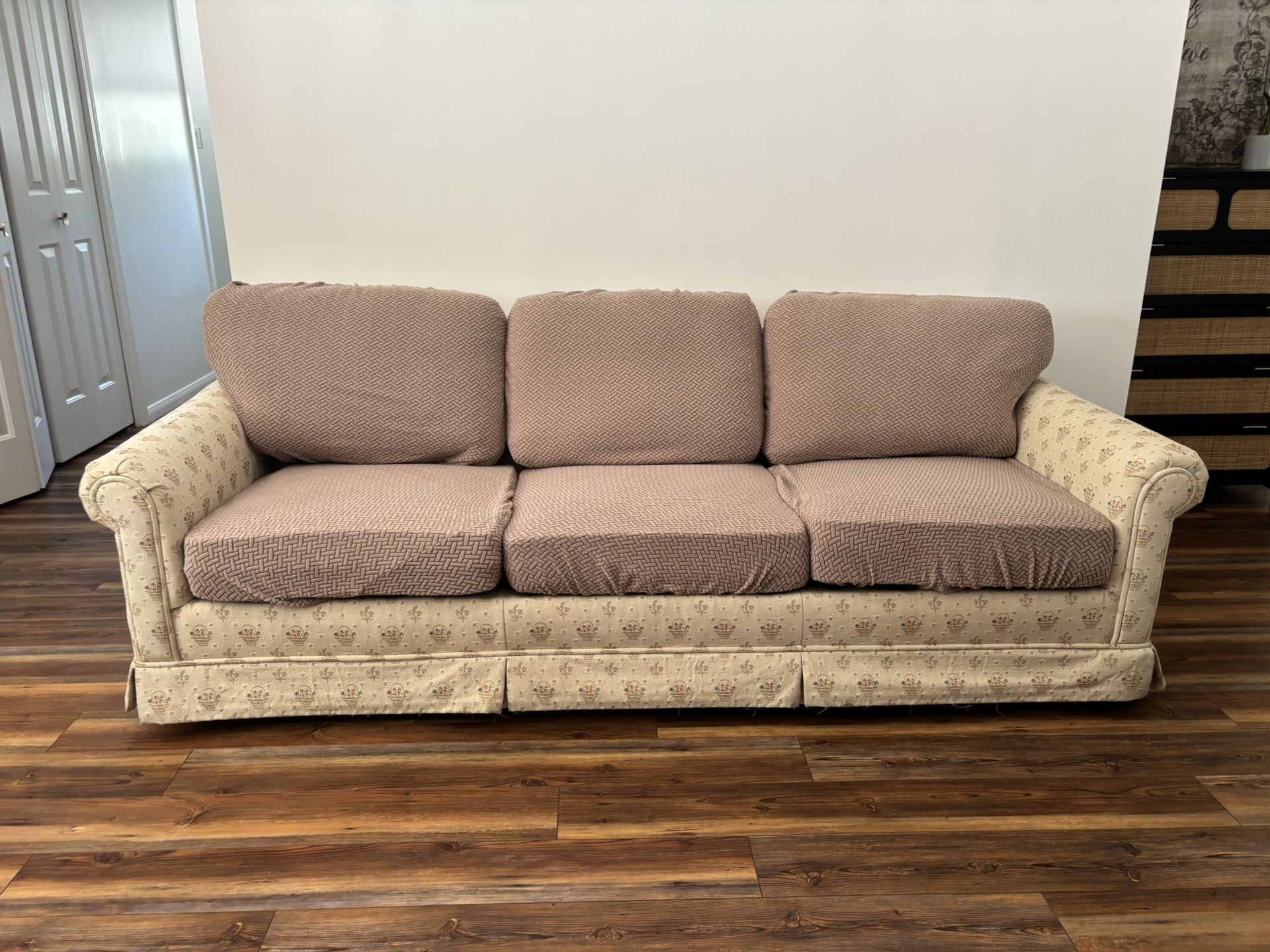 Floral/basket Patterned Sofa