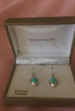 Nice sterling silver Tourquise earrings