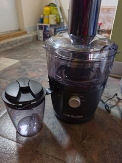 NutriBullet Centrifugal Juicer  model NBJ50100,