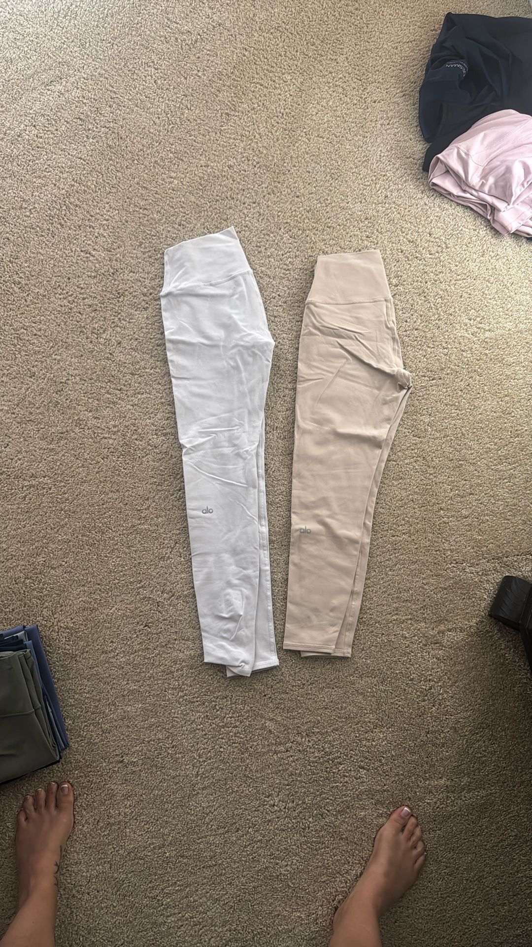Alo Leggings