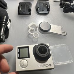 Go Pro Hero 4 With Accessories 