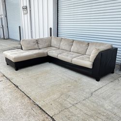 Tan 2-tone Sectional Couch