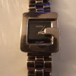 Vintage Ladies Gucci Watch