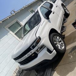 Chevy Silverado White 1500