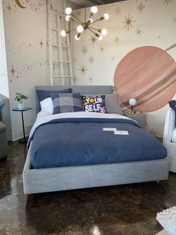 New Double /Full size platform bed gray fabric upholstered.