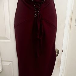 A-line burgundy red skirt corset string detail small stretchy waist