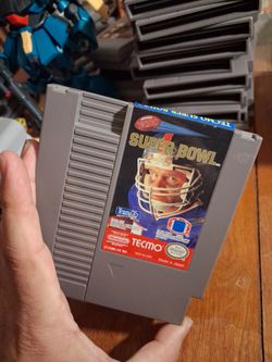 Nintendo NES Tecmo Super Bowl $15 clean and tested label is peeling at the top