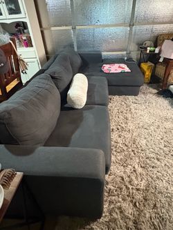 Pull out bed couch