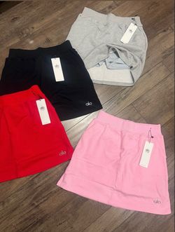Alo skirts