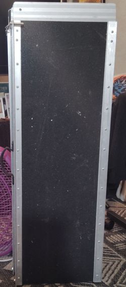 8-ft steel ramp