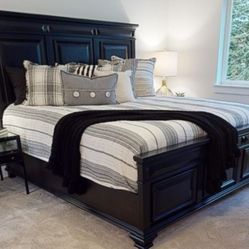Solid Wood King Bed (No Mattress)