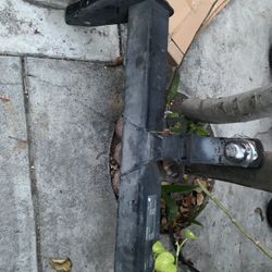 Tow Hitch Complete Set