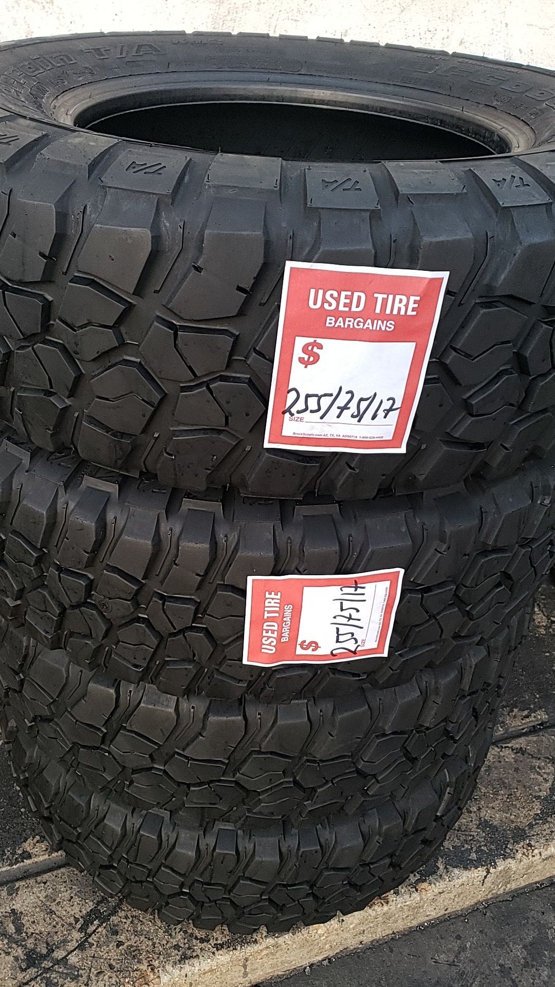 Four matching heavy-duty BFGoodrich tires for sale LT255/75/17