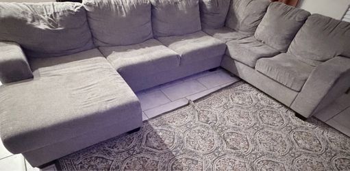 Gray Fabric Sectional Sofa with Chaise