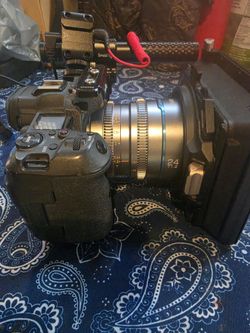 Canon r5 bundle