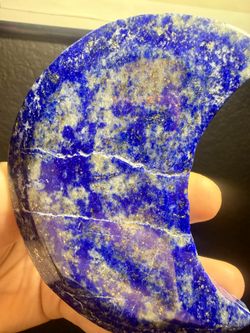 Lapis Lazuli Crescent Moon Carving