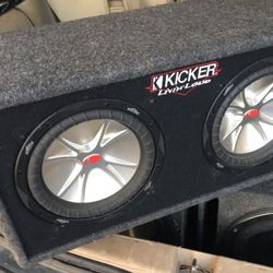10 inches Kicker 1600 watts