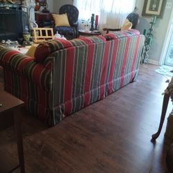 Bassett Multicolor Roll Arm Sofa