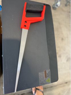 Hand Saw – Excellent Condition 🔧