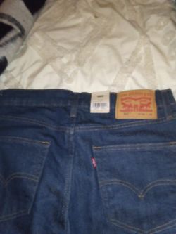 Levis jeans