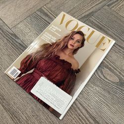 $8 for Vogue Fashion Magazine Jennifer Lawrence October 2022 Issue | Magazines