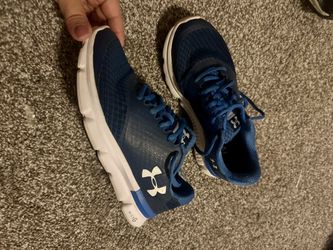Kids Size 6 Shoes