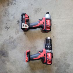 MIKWAUKEE drill and impact set