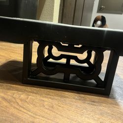 Adjustable Dog Food Stand