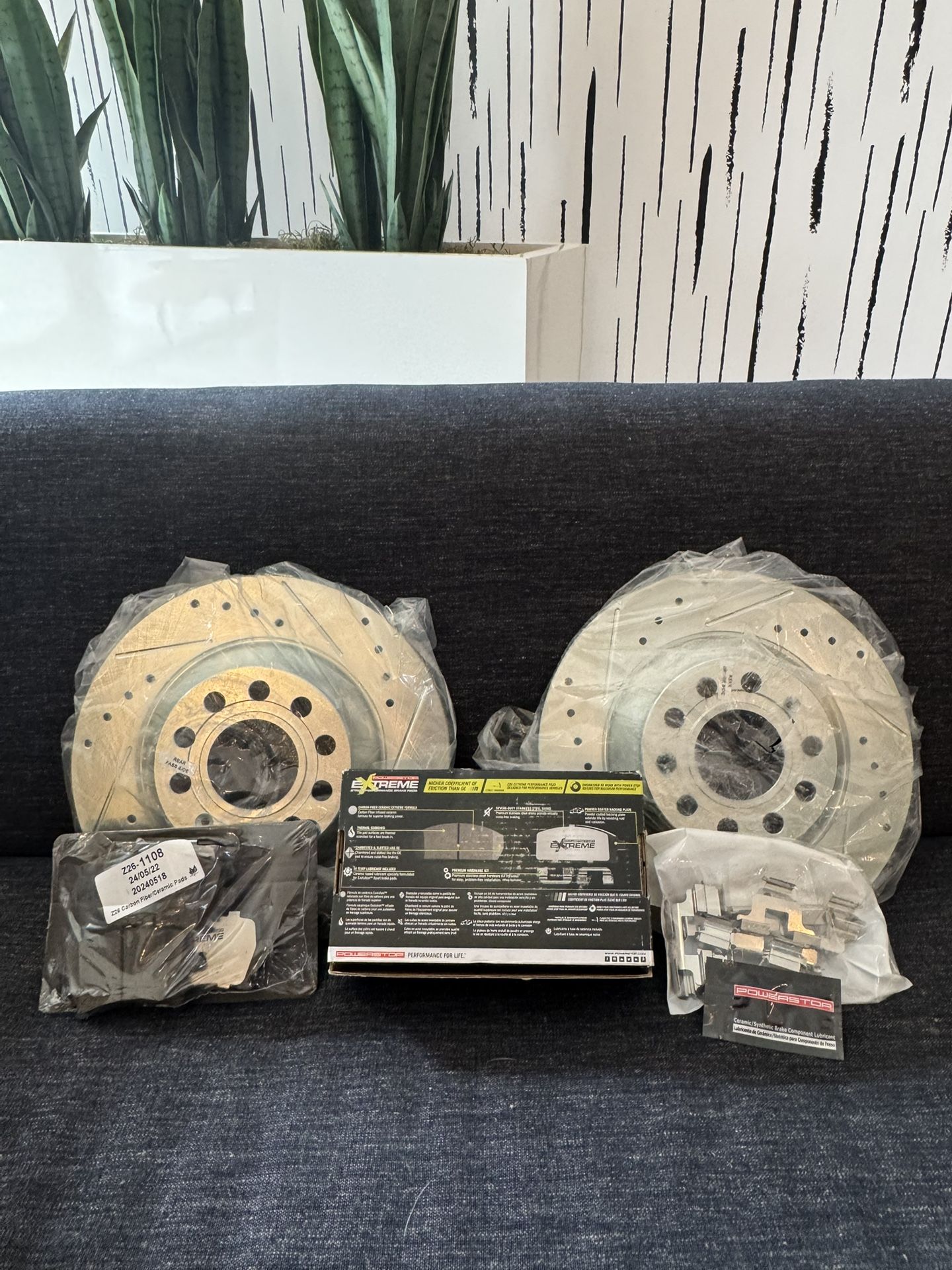 Rear Brake Kit for 2005 Audi A6 Quattro (3.2L V6) Brand New ✨