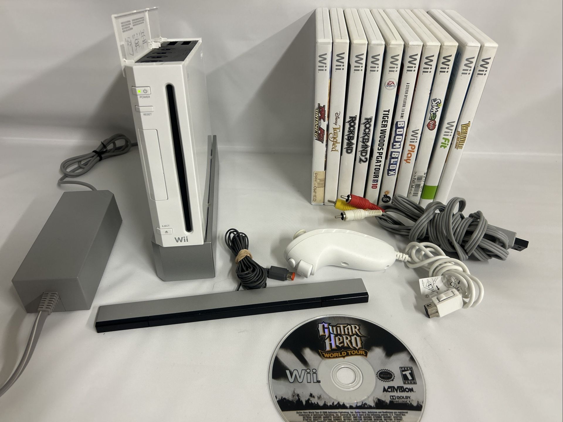 Wii Lot This Is The Gen That Plays GameCube Game.