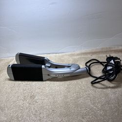 Rusk 2.5 Inch Hair Straightener Iron