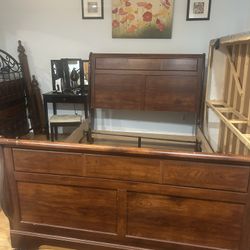 Queen Size Bed Frame With H