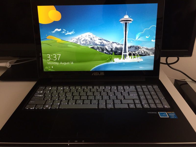 Asus 15inches laptop excellent condition!
