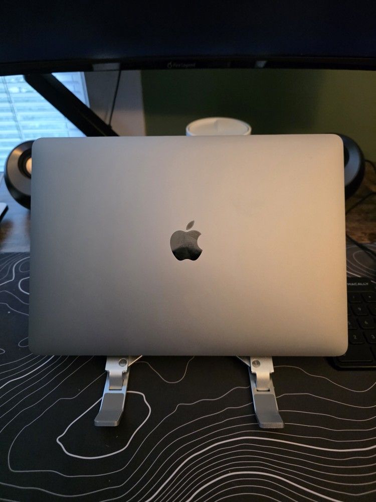  
MacBook M1 Pro with Touchbar | 16GB RAM Model