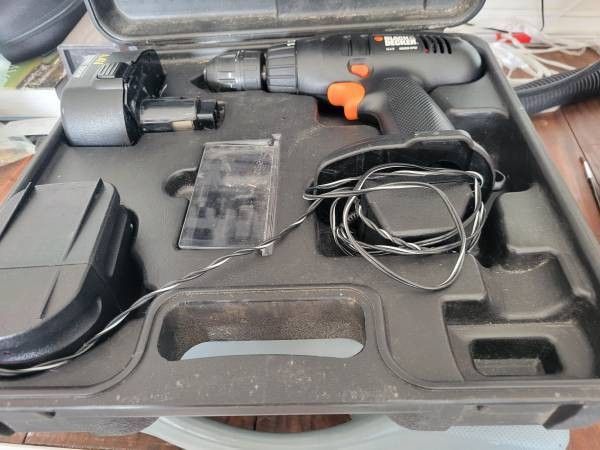 B&D Drill Kit Needs New battery