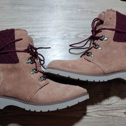 North Face Ballard Lace II Boots (Red Knit) - Women's 5.5 - LIKE NEW 