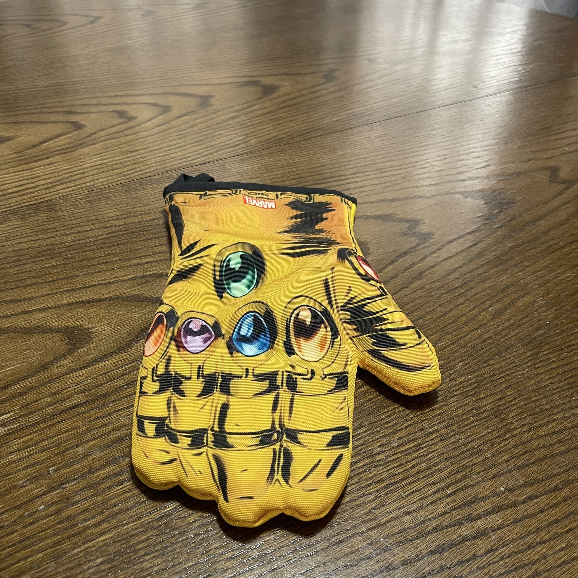 Infinity Glove Oven Mitt (decorative only)