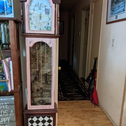 Natural Looking Clock