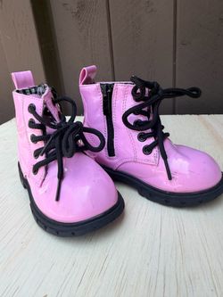 Toddler Pink Boots size 6