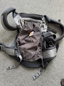 Ergobaby Ergonomic MultiPosition Baby Carrier Storage Pocket Black Camel 