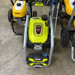 Pressure Washer With Honda Motor